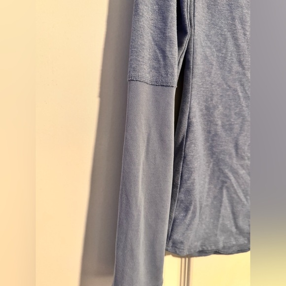 Marmot Women’s Jayla Longs Sleeve Tee - Picture 2 of 6